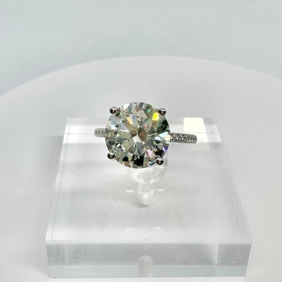 Moissanite Diamond Engagement Ring 5 Ct Round Cut Solitaire GRA Size 9 - Picture 10 of 11